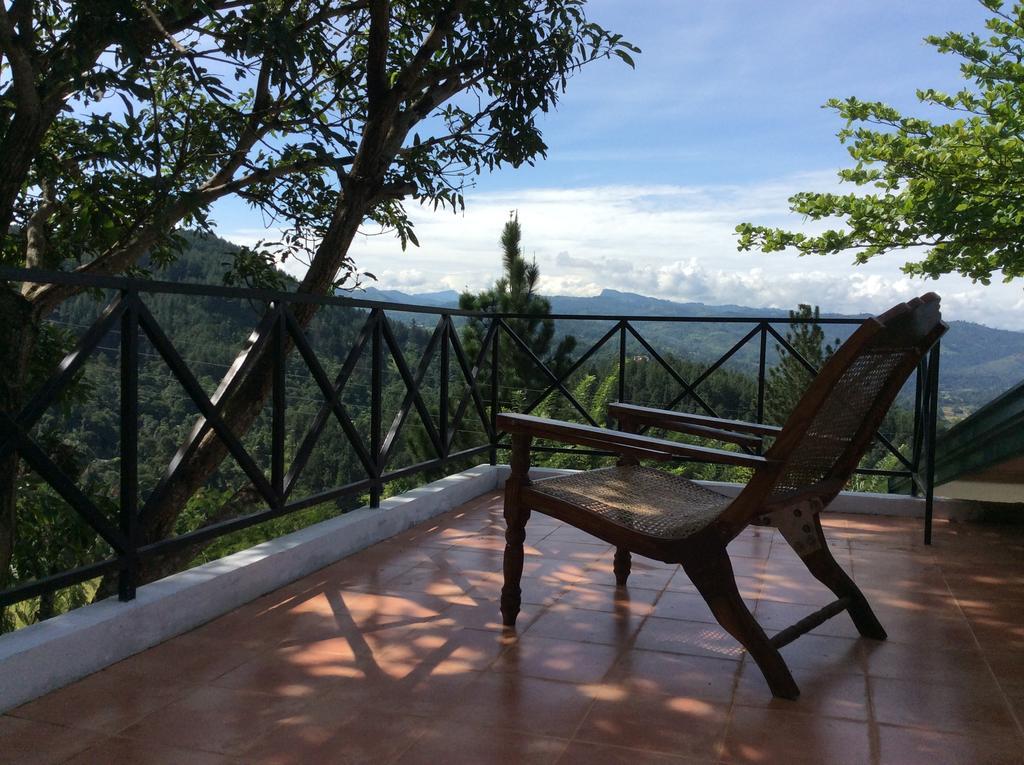Amandari Holiday Villa Gelioya Exteriér fotografie