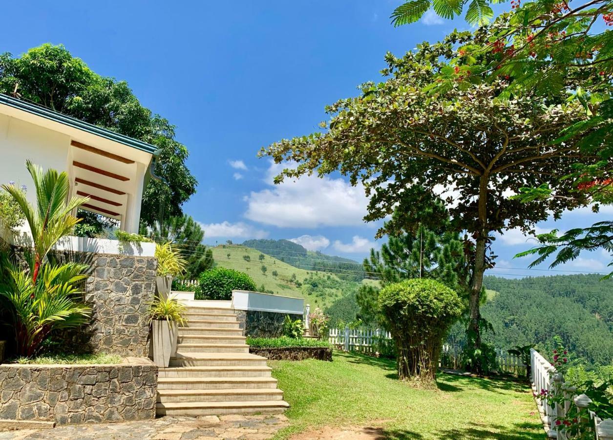 Amandari Holiday Villa Gelioya Exteriér fotografie