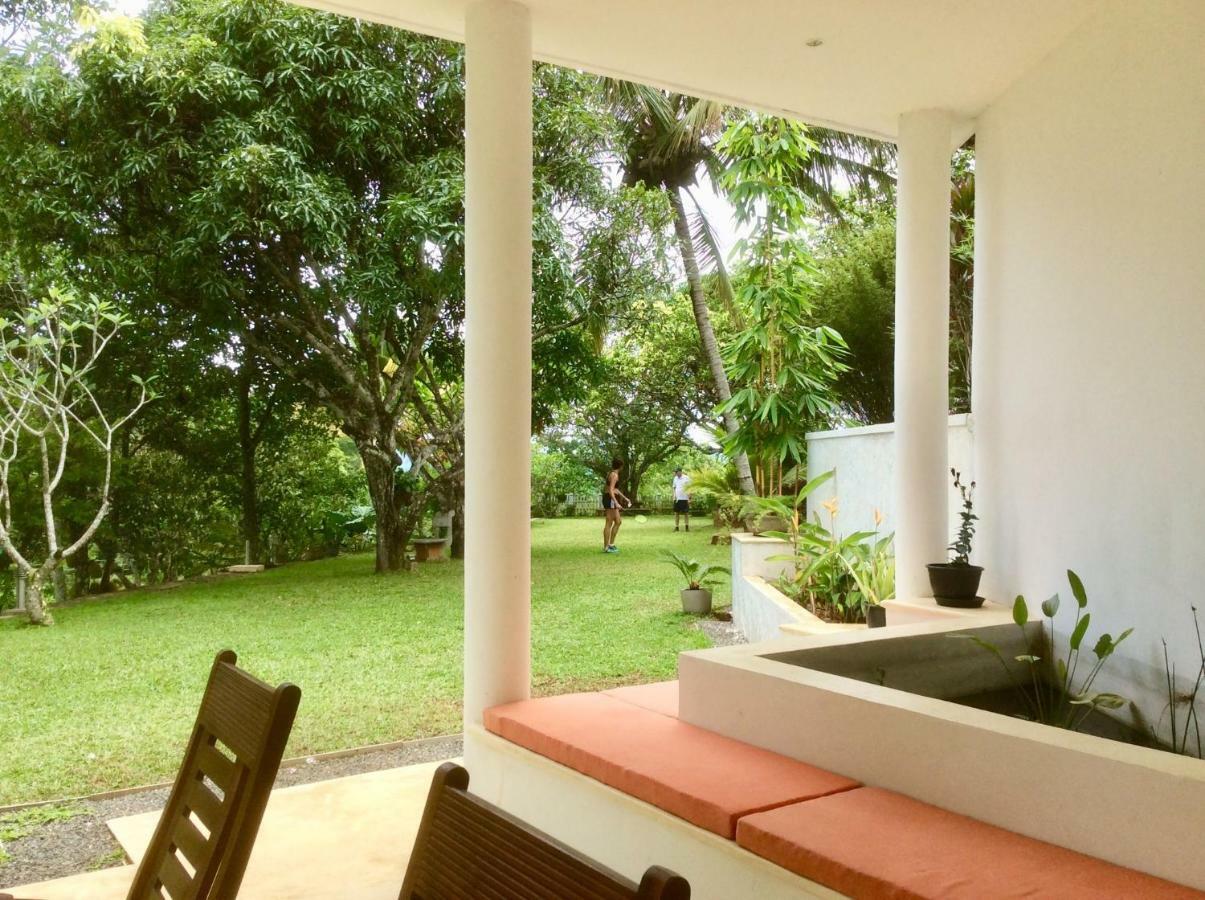 Amandari Holiday Villa Gelioya Exteriér fotografie